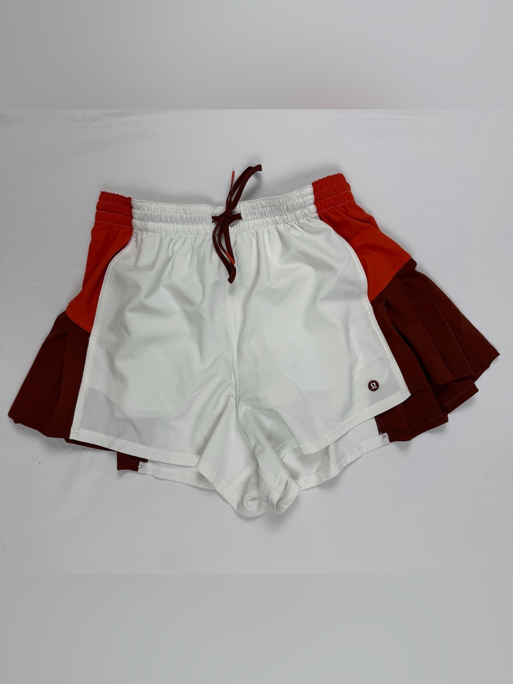 Lululemon Court Champ Side-Pleat High-Rise Tennis Shorts 3” S Colorblock